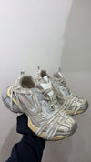 SNEAKER BALE